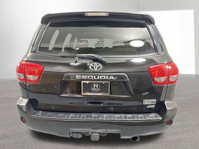 Used 2014 Toyota Sequoia SR5 AWD/4WD image 33