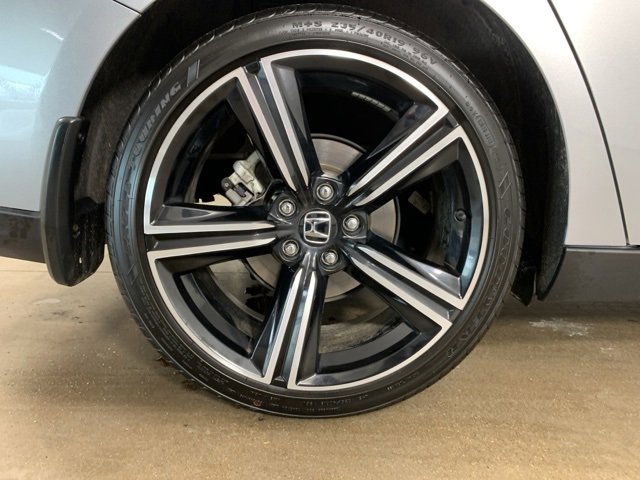 Used 2025 Honda Accord Sport image 38