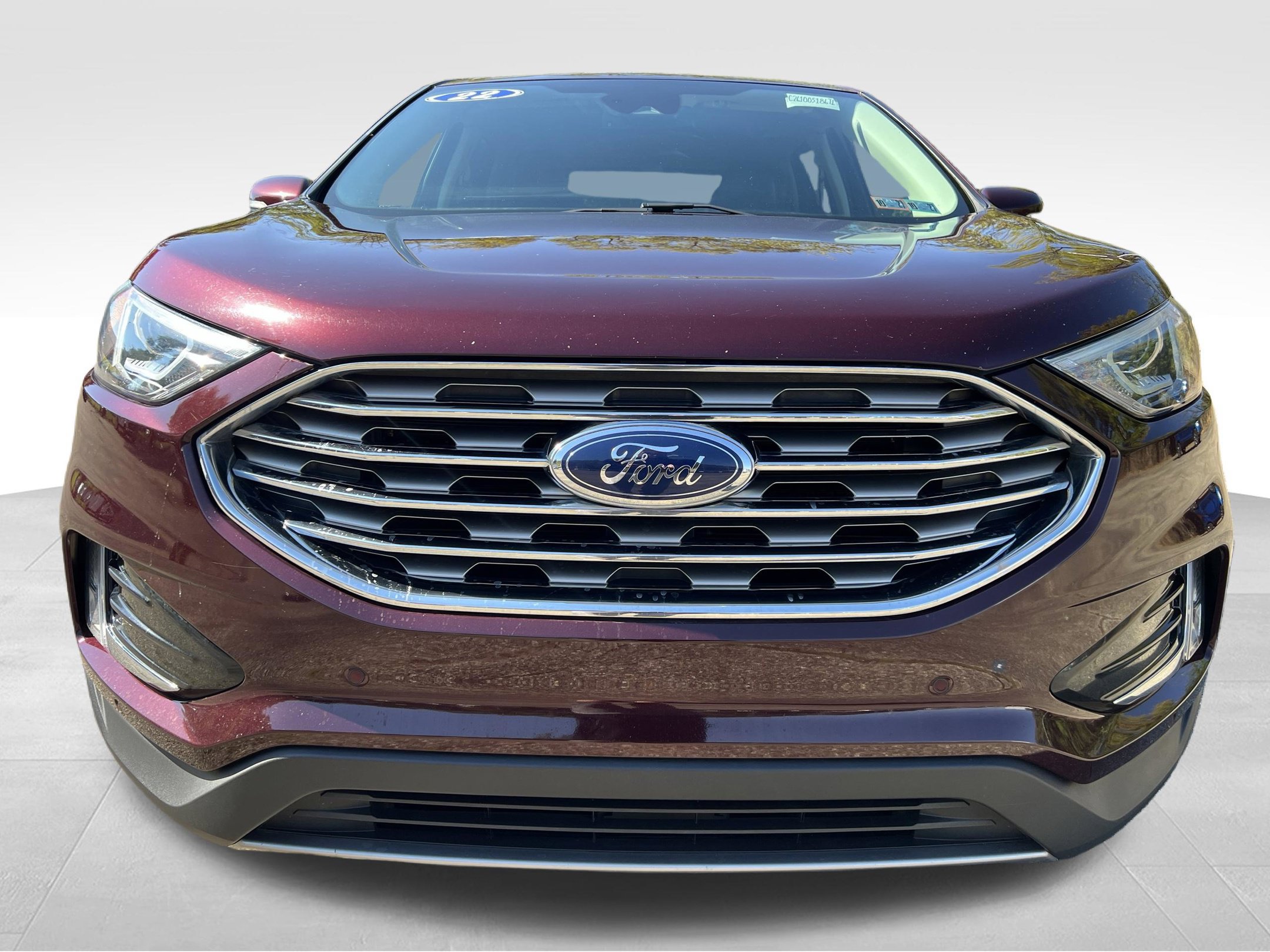 Used 2022 Ford Edge Titanium AWD/4WD image 3