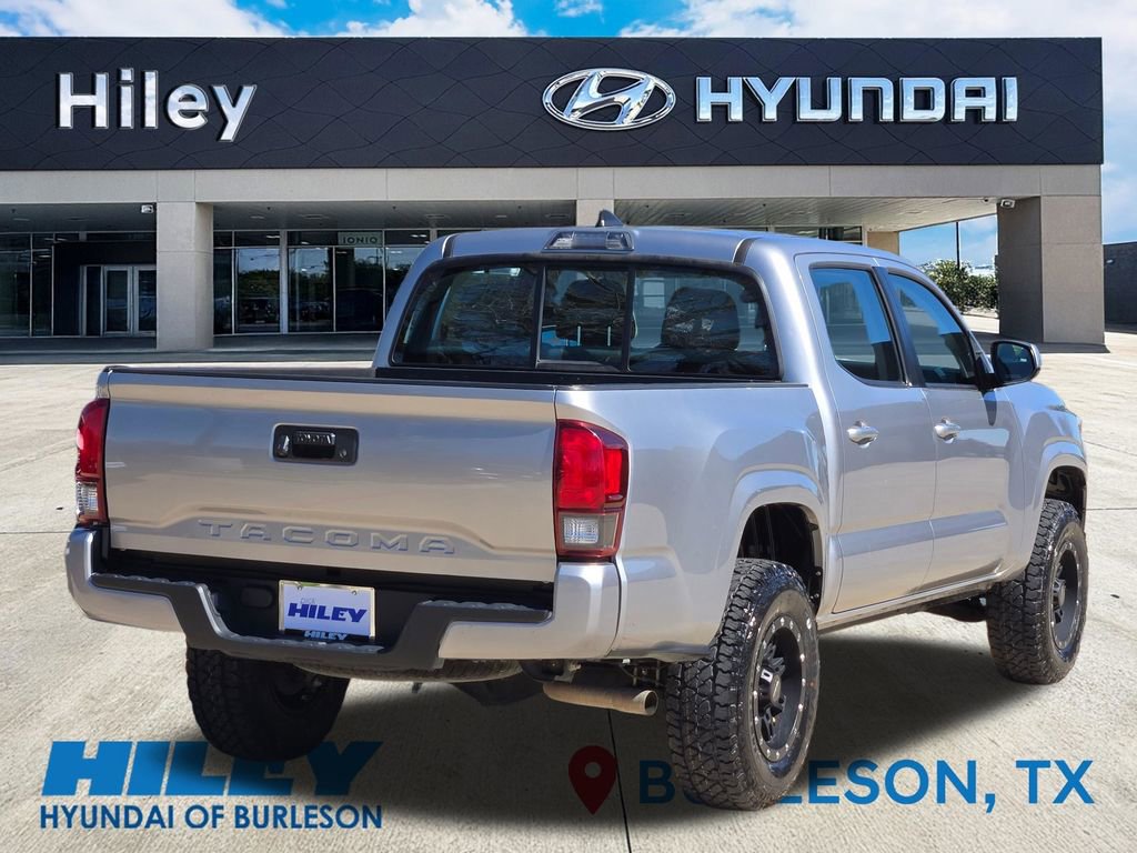 Used 2018 Toyota Tacoma SR w/ SR Convenience Package image 4