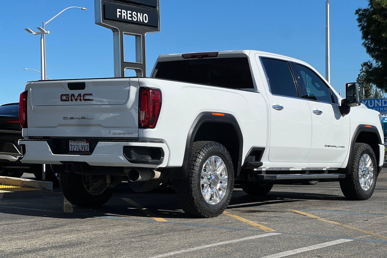 Used 2020 GMC Sierra 3500 Denali w/ Denali Ultimate Package image 4