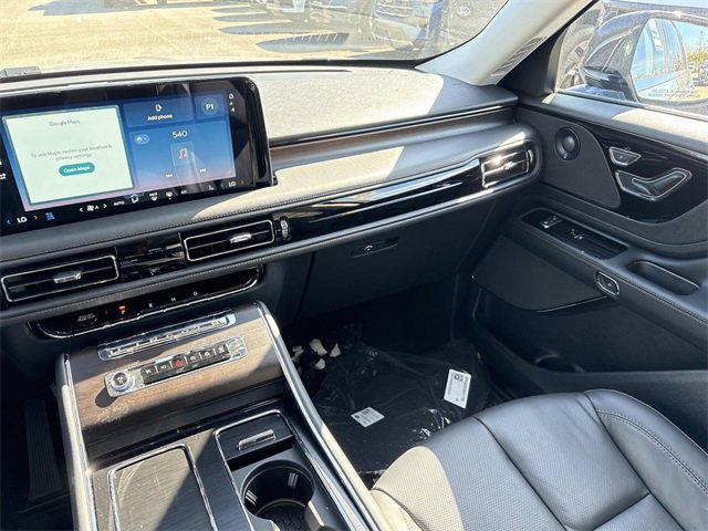 New 2026 Lincoln Aviator Reserve image 16