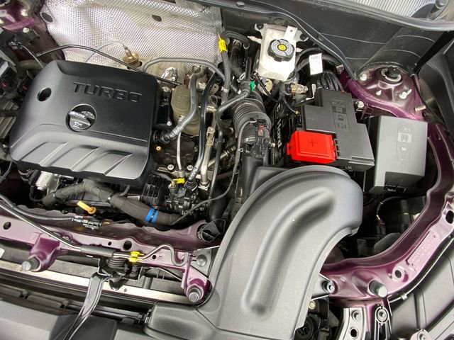 Used 2021 Buick Encore GX Essence image 30