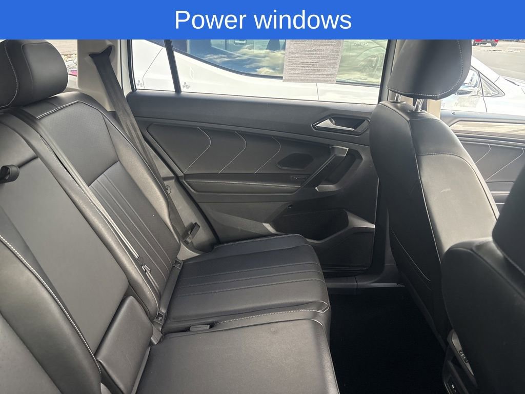 Used 2024 Volkswagen Tiguan SE image 4