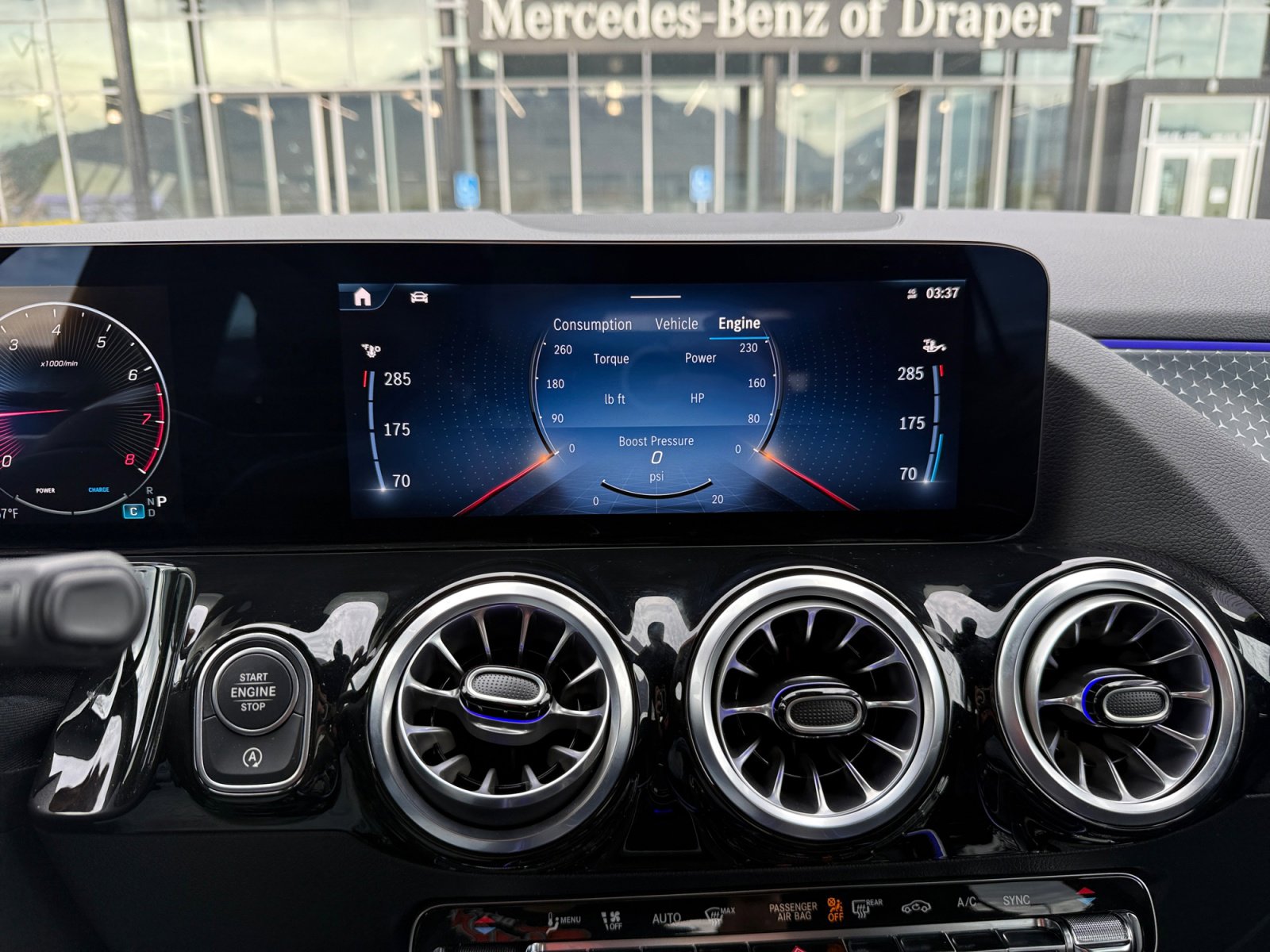 Certified 2025 Mercedes-Benz GLA 250 4MATIC image 28