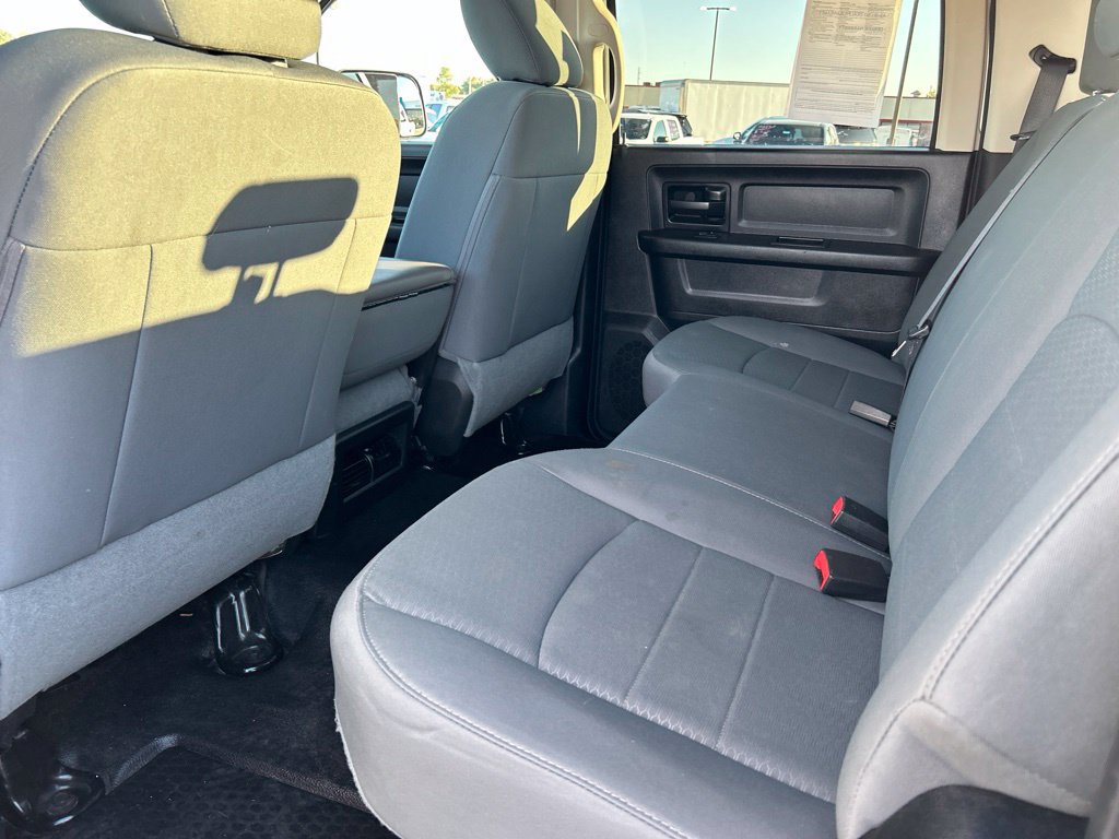 Used 2016 RAM 2500 Tradesman w/ Chrome Appearance Group AWD/4WD image 14