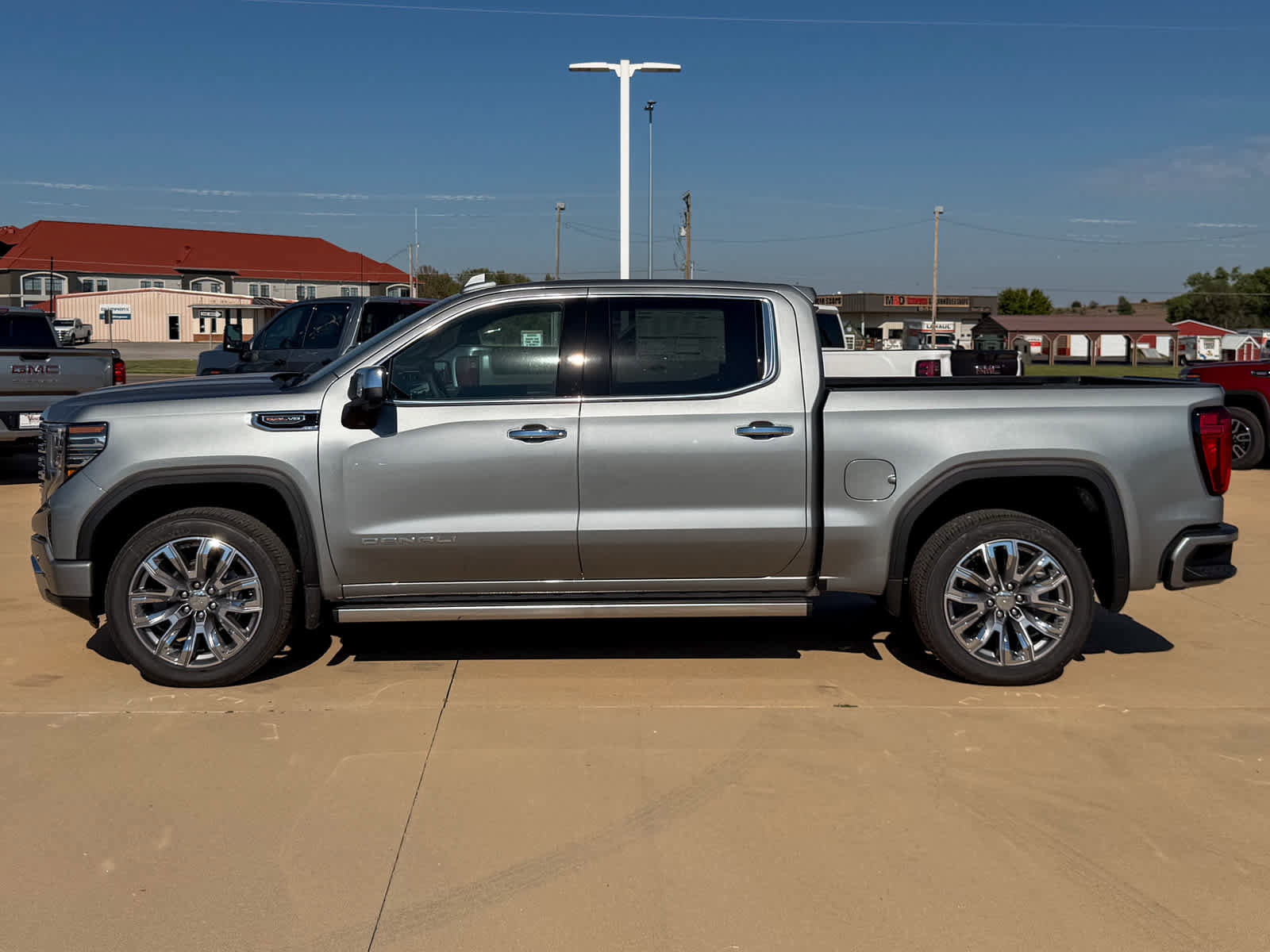 New 2026 GMC Sierra 1500 Denali w/ Denali Reserve Package image 3