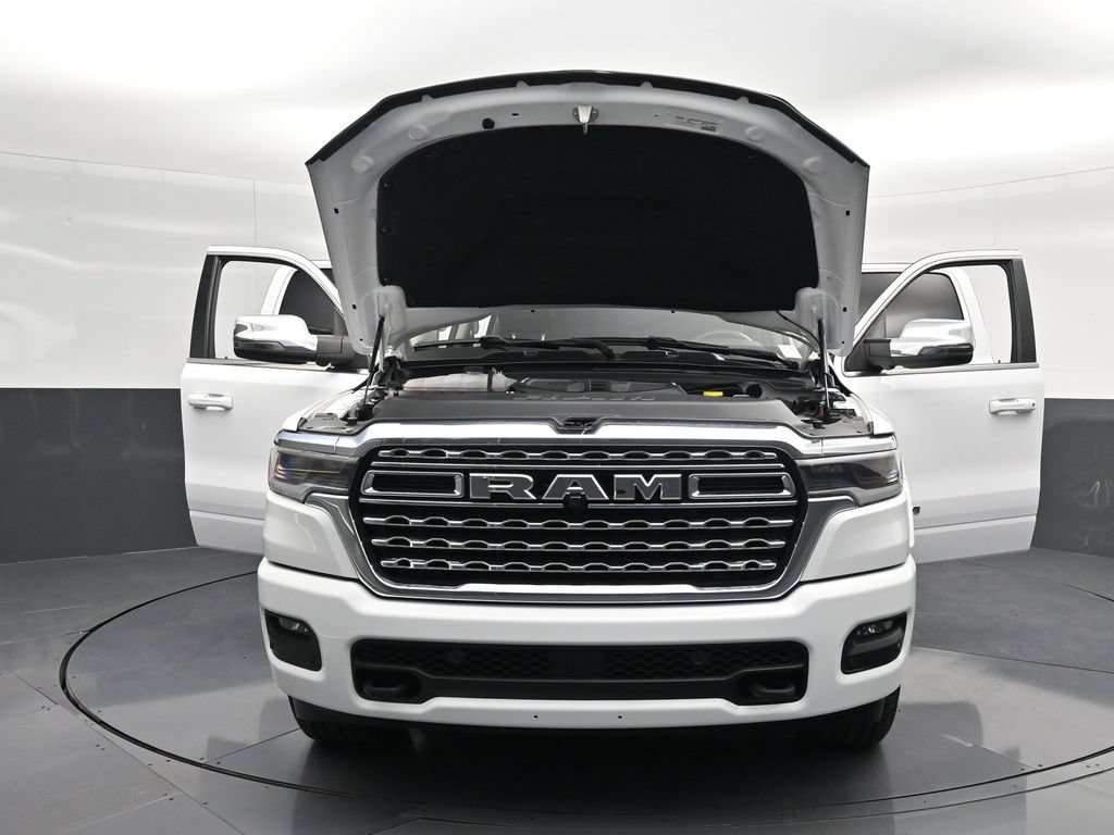 Used 2025 RAM 1500 Limited AWD/4WD image 31