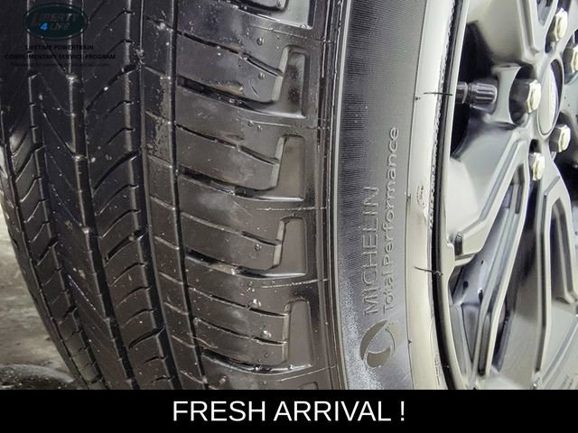 Used 2024 Ford Maverick Lariat w/ Black Appearance Package AWD/4WD image 11