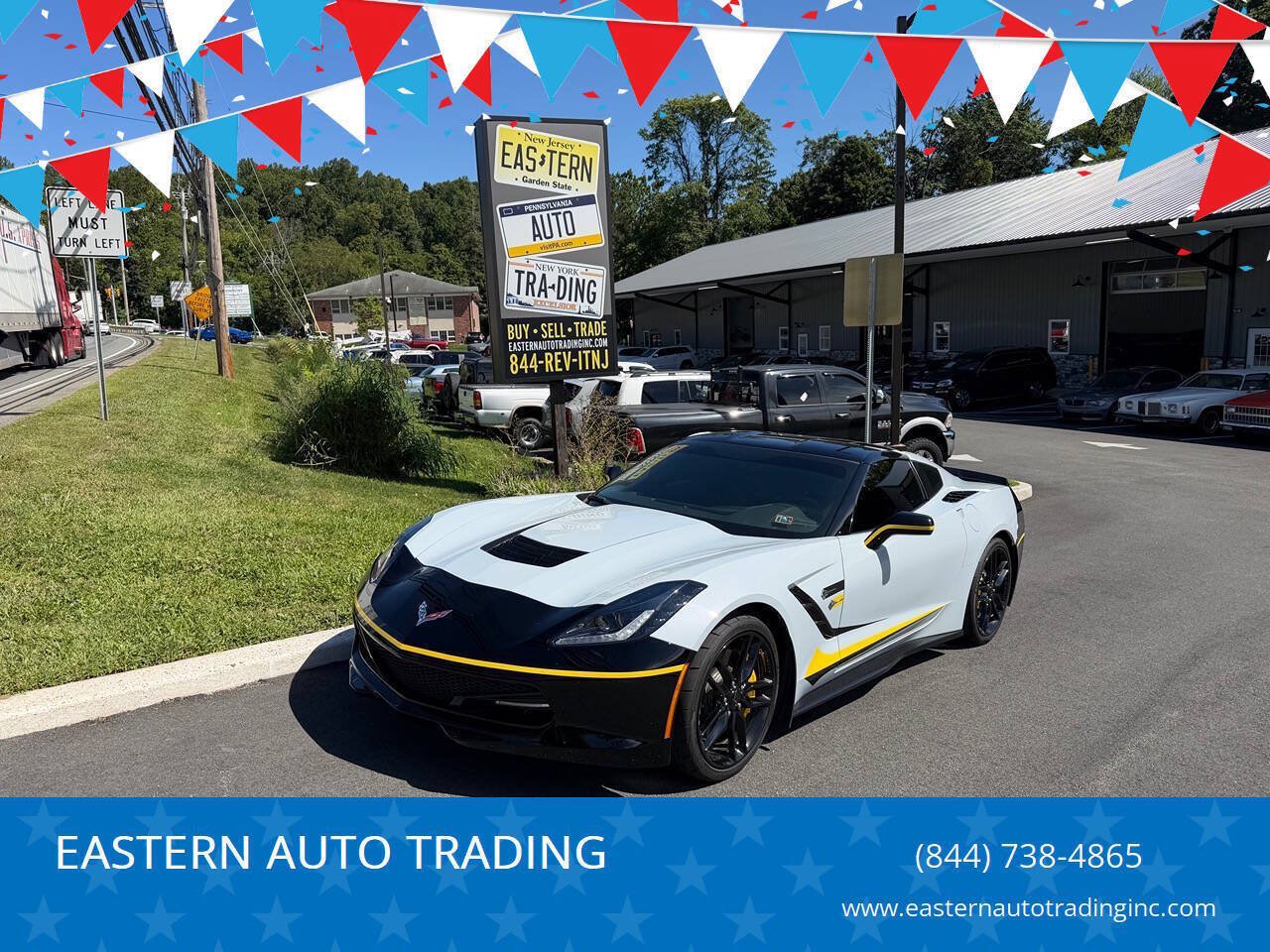 Used 2018 Chevrolet Corvette Stingray Coupe w/ 1LT