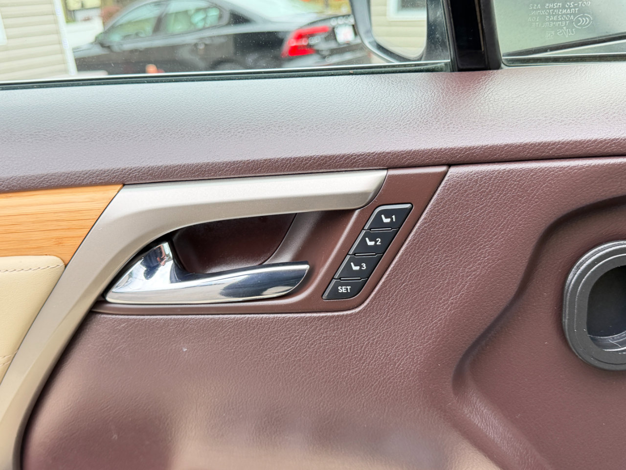 Used 2018 Lexus RX 350L Luxury image 17