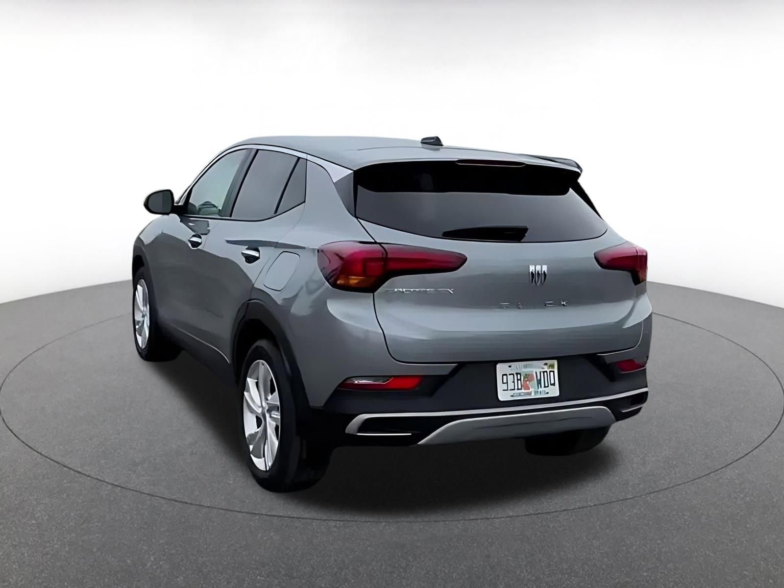 Used 2025 Buick Encore GX Preferred FWD image 11