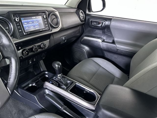 Used 2019 Toyota Tacoma SR5 RWD image 36