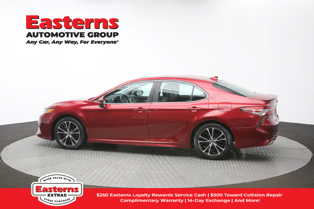 Used 2018 Toyota Camry SE w/ Audio Package FWD image 63