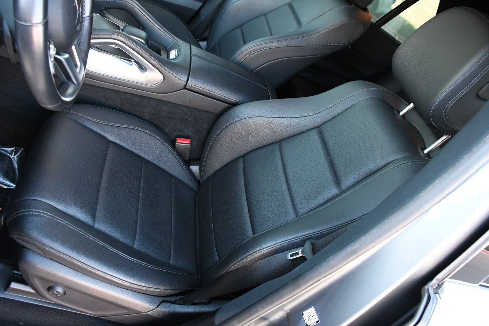 Used 2020 Mercedes-Benz GLE 350 4MATIC w/ 3rd Row Seat Package image 19