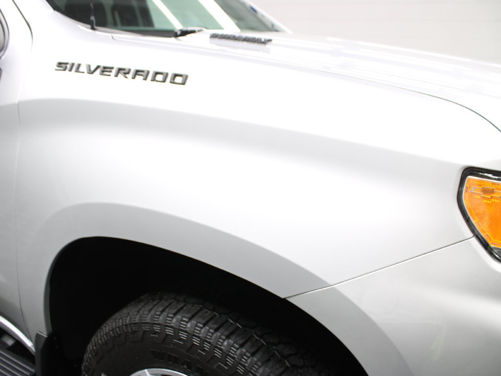 Used 2022 Chevrolet Silverado 1500 LT w/ Safety Package AWD/4WD image 37