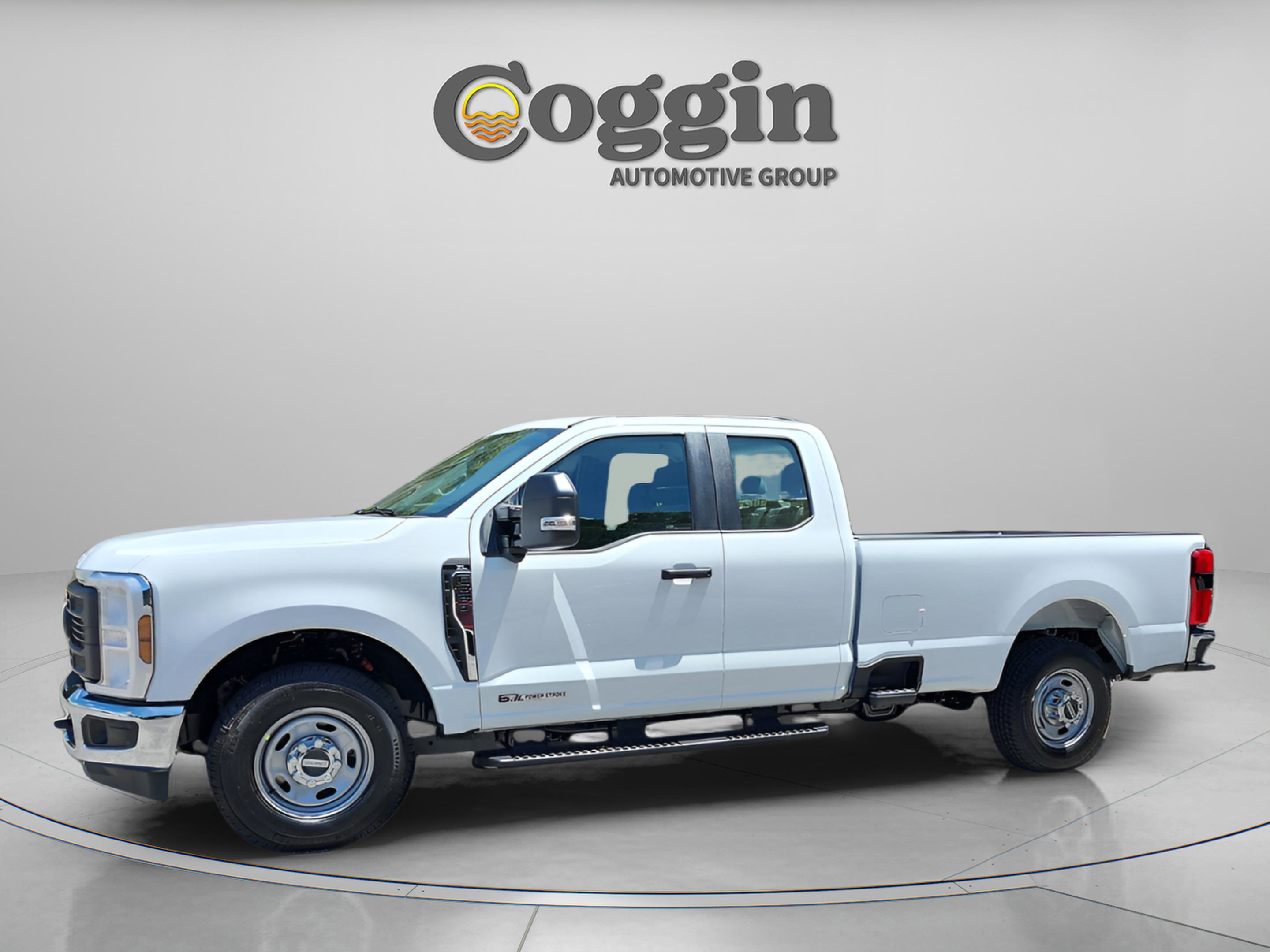 New 2025 Ford F250 XL w/ 360-Degree Camera Package