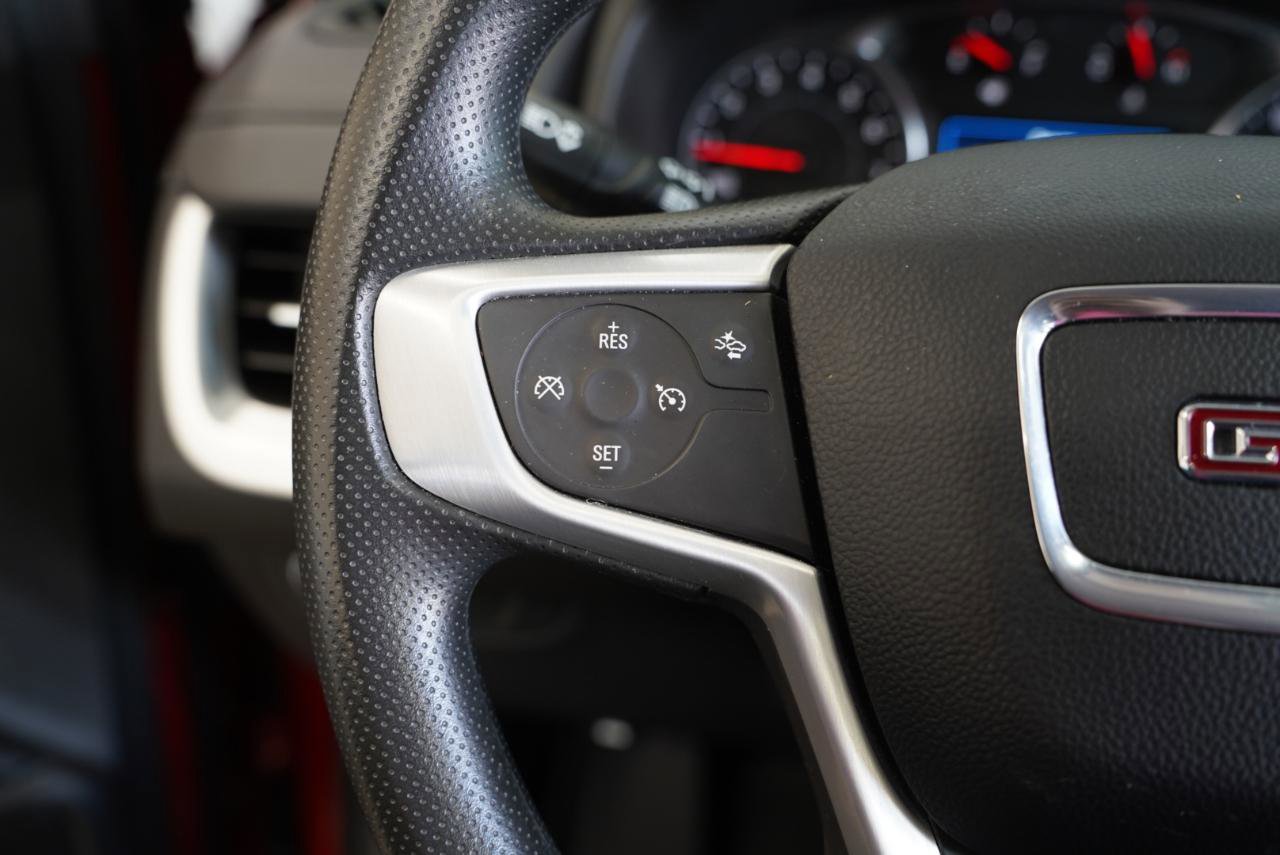 Used 2023 GMC Terrain SLE w/ Driver Convenience Package FWD image 13