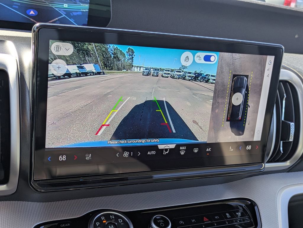 New 2025 Ford Expedition Active image 15