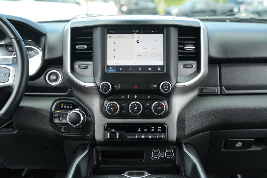 Used 2022 RAM 1500 Big Horn AWD/4WD image 28