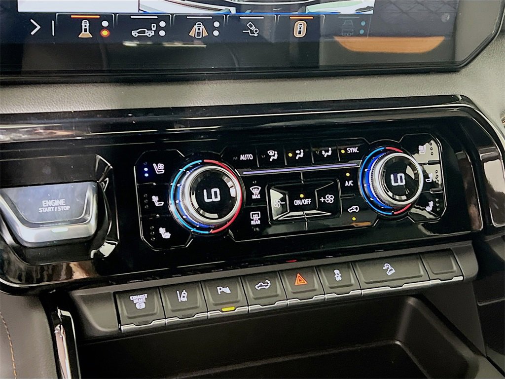 New 2025 GMC Sierra 3500 AT4 w/ AT4 Premium Plus Package image 14