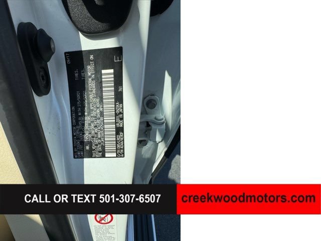 Used 2018 Lexus LX 570 4WD w/ Luxury Package image 18