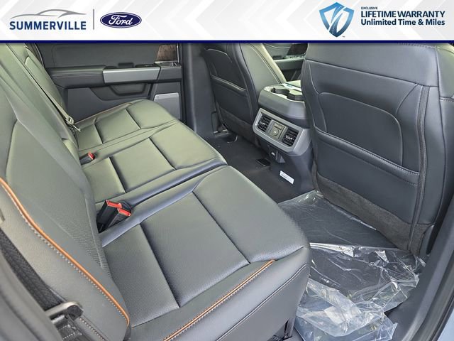 New 2026 Ford F250 Lariat w/ Black Appearance Package AWD/4WD image 13