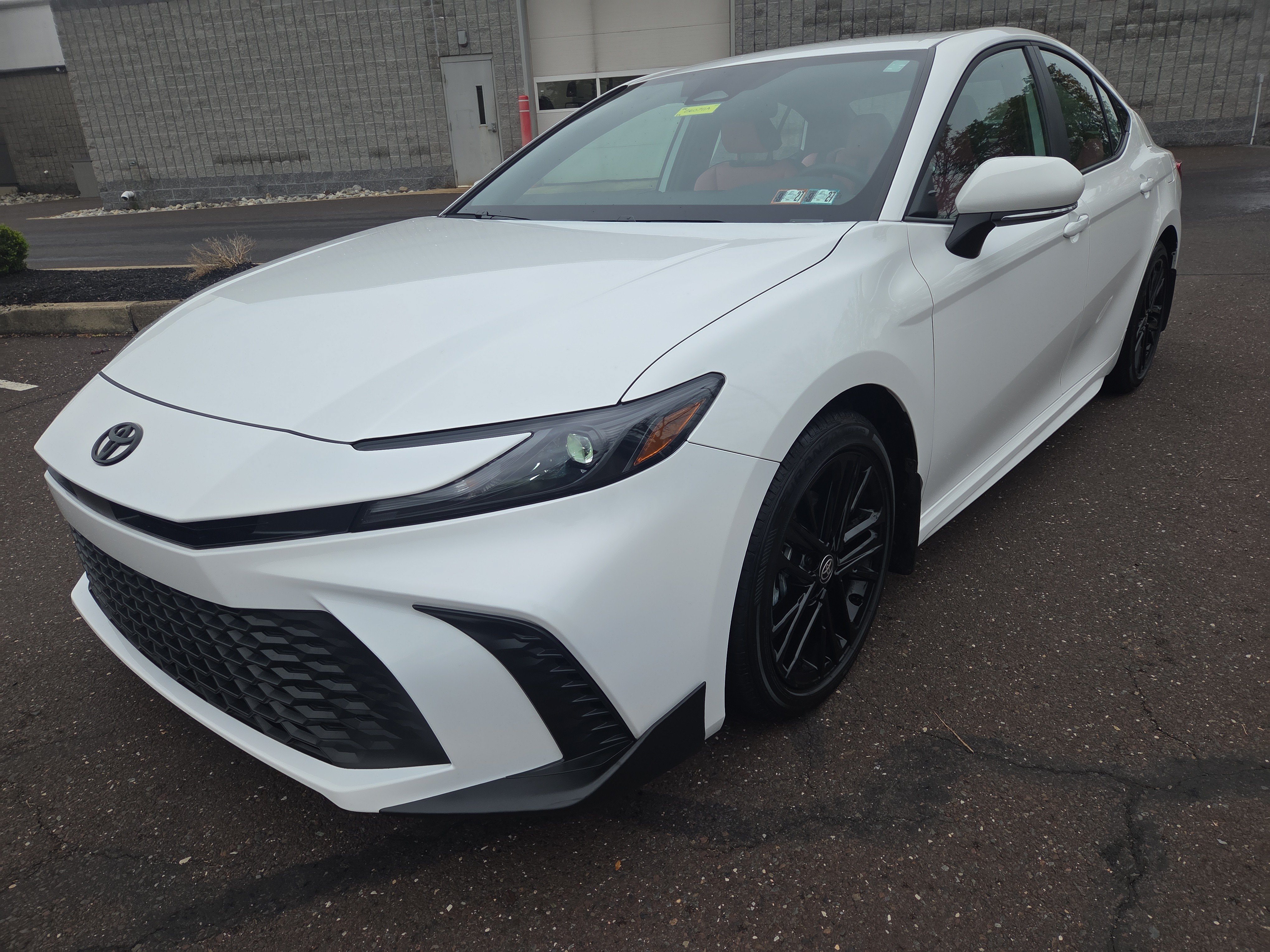Certified 2026 Toyota Camry SE FWD image 7