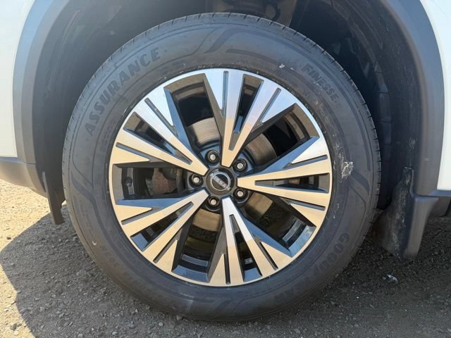Used 2023 Nissan Rogue SV w/ SV Premium B Package AWD/4WD image 30