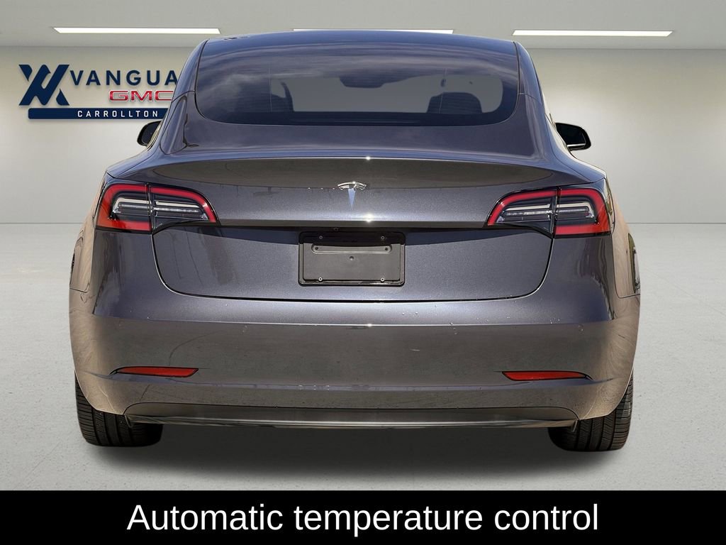 Used 2021 Tesla Model 3 Standard Range Plus image 4