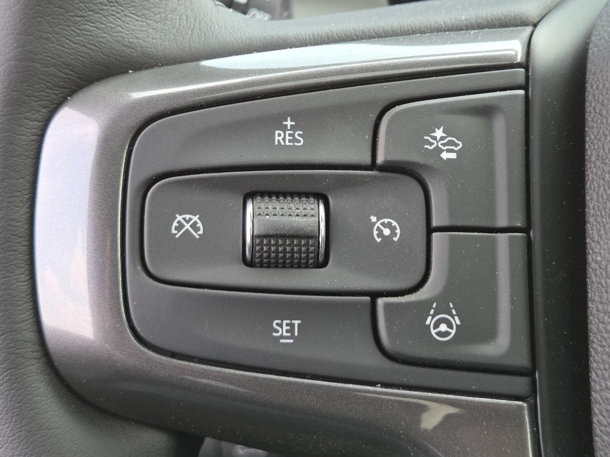 New 2026 Chevrolet Silverado 1500 High Country AWD/4WD image 30