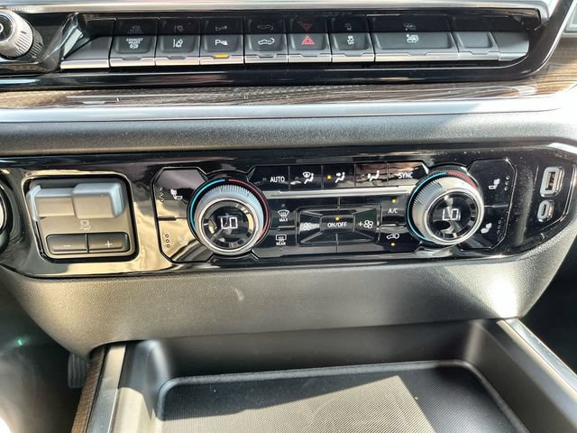 New 2026 Chevrolet Silverado 3500 LT w/ All Star Edition AWD/4WD image 17
