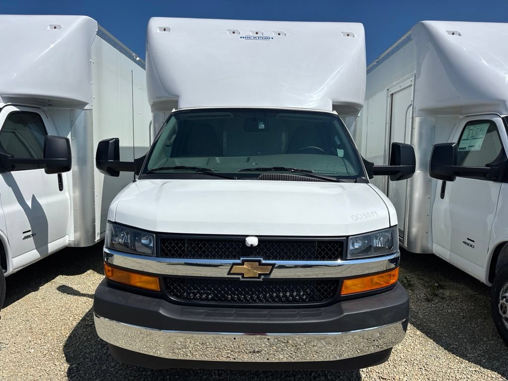 New 2026 Chevrolet Express 4500 w/ Power Convenience Package RWD image 1