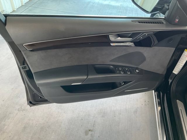 Used 2016 Audi A8 L 3.0T w/ Executive Package AWD/4WD image 4