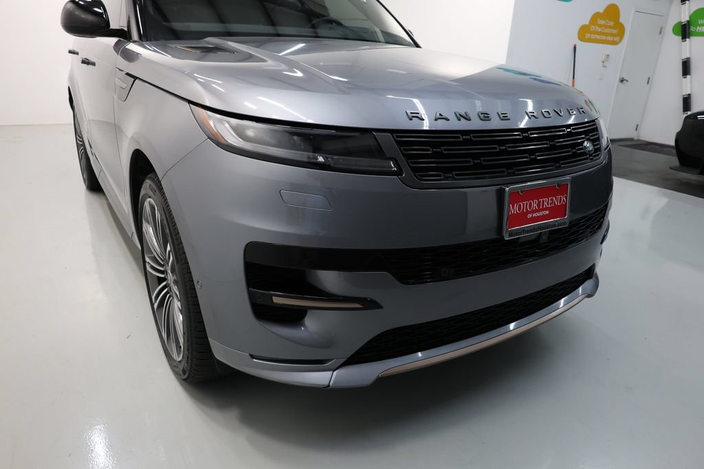 Used 2025 Land Rover Range Rover Sport Dynamic SE AWD/4WD image 57