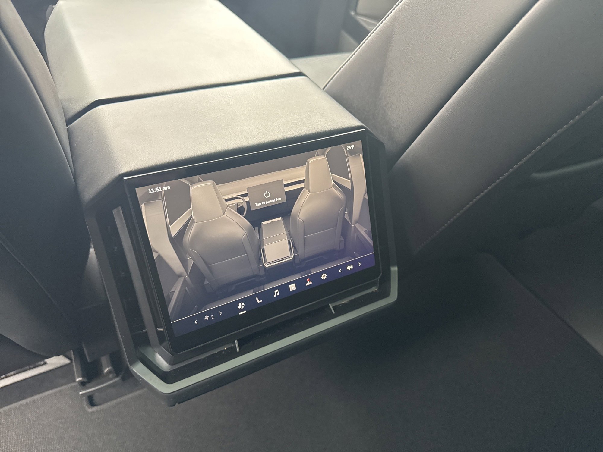 Used 2025 Tesla Cybertruck AWD Crew Cab image 14