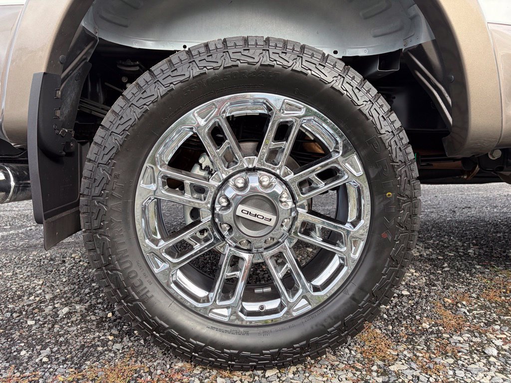 Used 2022 Ford F250 Lariat w/ Lariat Ultimate Package AWD/4WD image 21