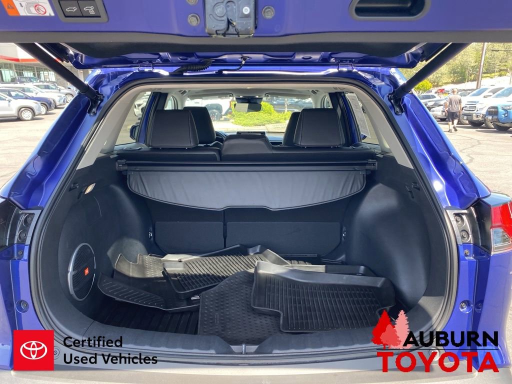 Certified 2025 Toyota Corolla Cross XLE w/ Convenience Package FWD image 10