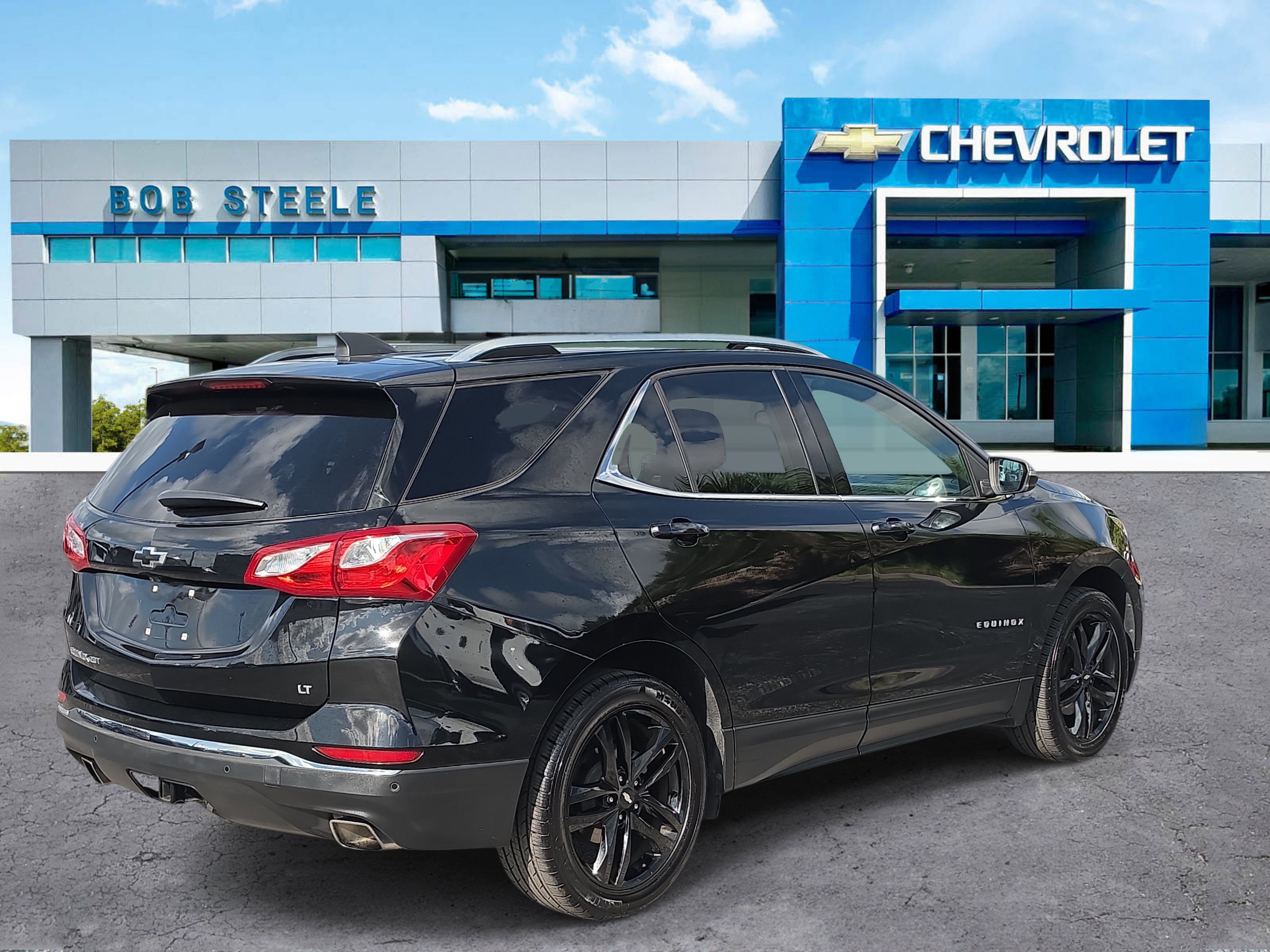 Certified 2020 Chevrolet Equinox LT w/ Midnight Edition FWD image 4