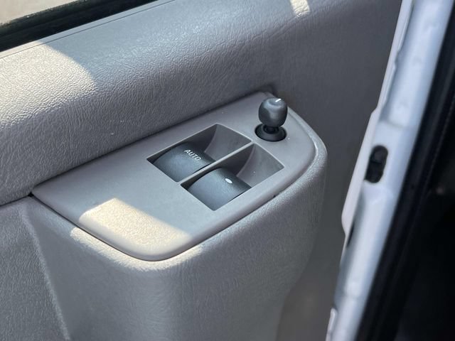Used 2025 GMC Savana 2500 w/ Driver Convenience Package RWD image 17