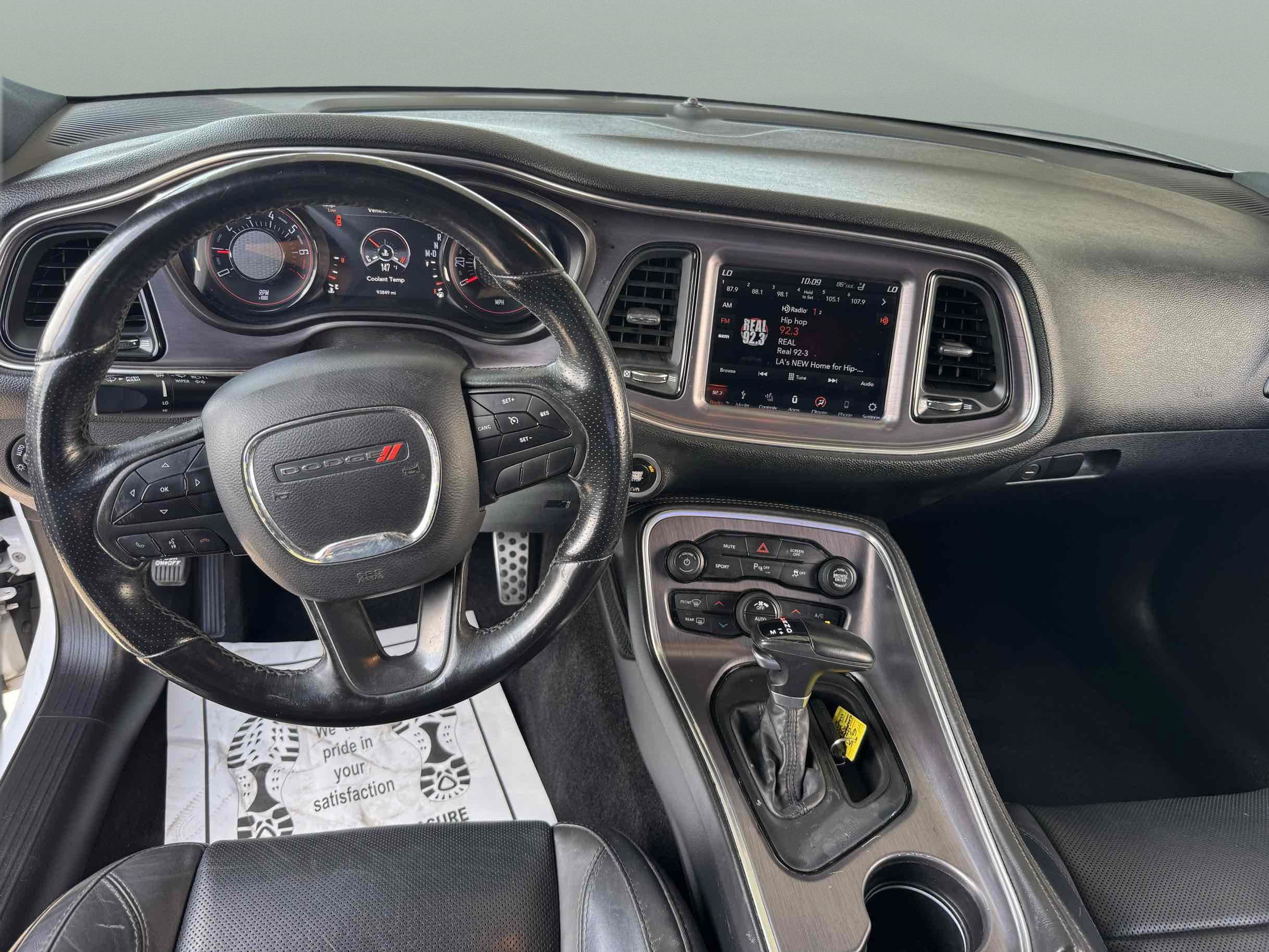 Used 2018 Dodge Challenger SXT Plus RWD image 11