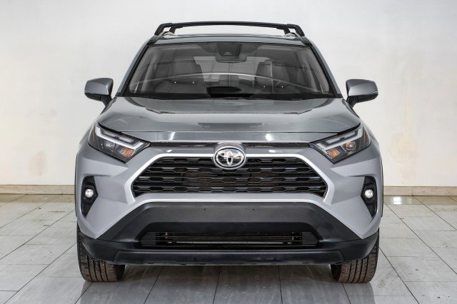 Used 2024 Toyota RAV4 XLE Premium FWD image 3