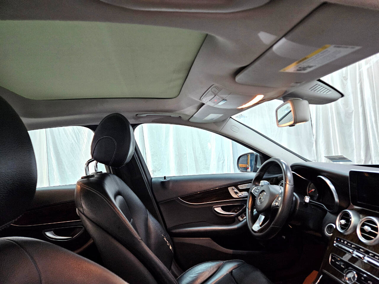 Used 2015 Mercedes-Benz C 300 Sedan image 24