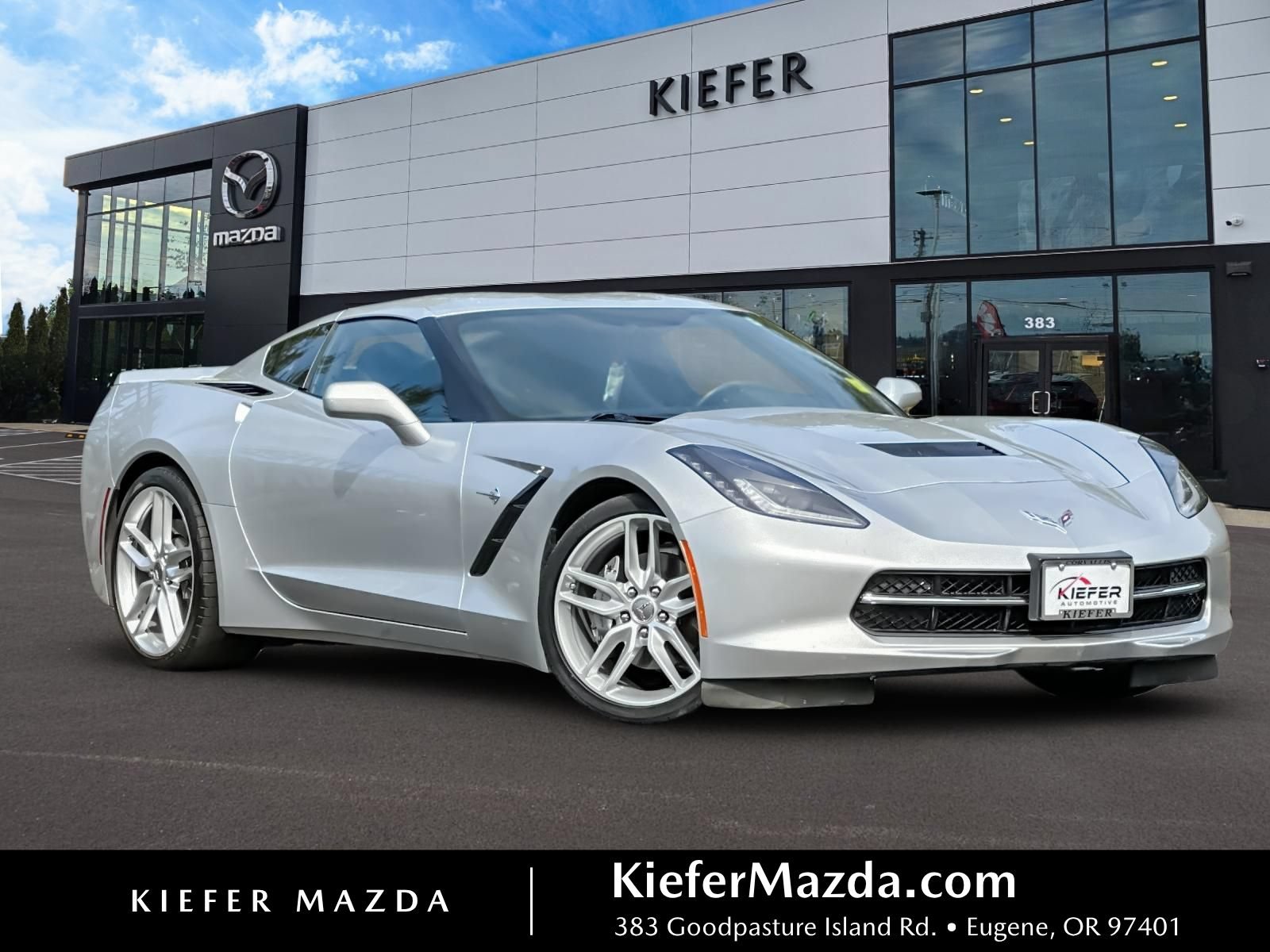 Used 2015 Chevrolet Corvette Stingray Coupe w/ 2LT Preferred Equipment Group RWD image 1