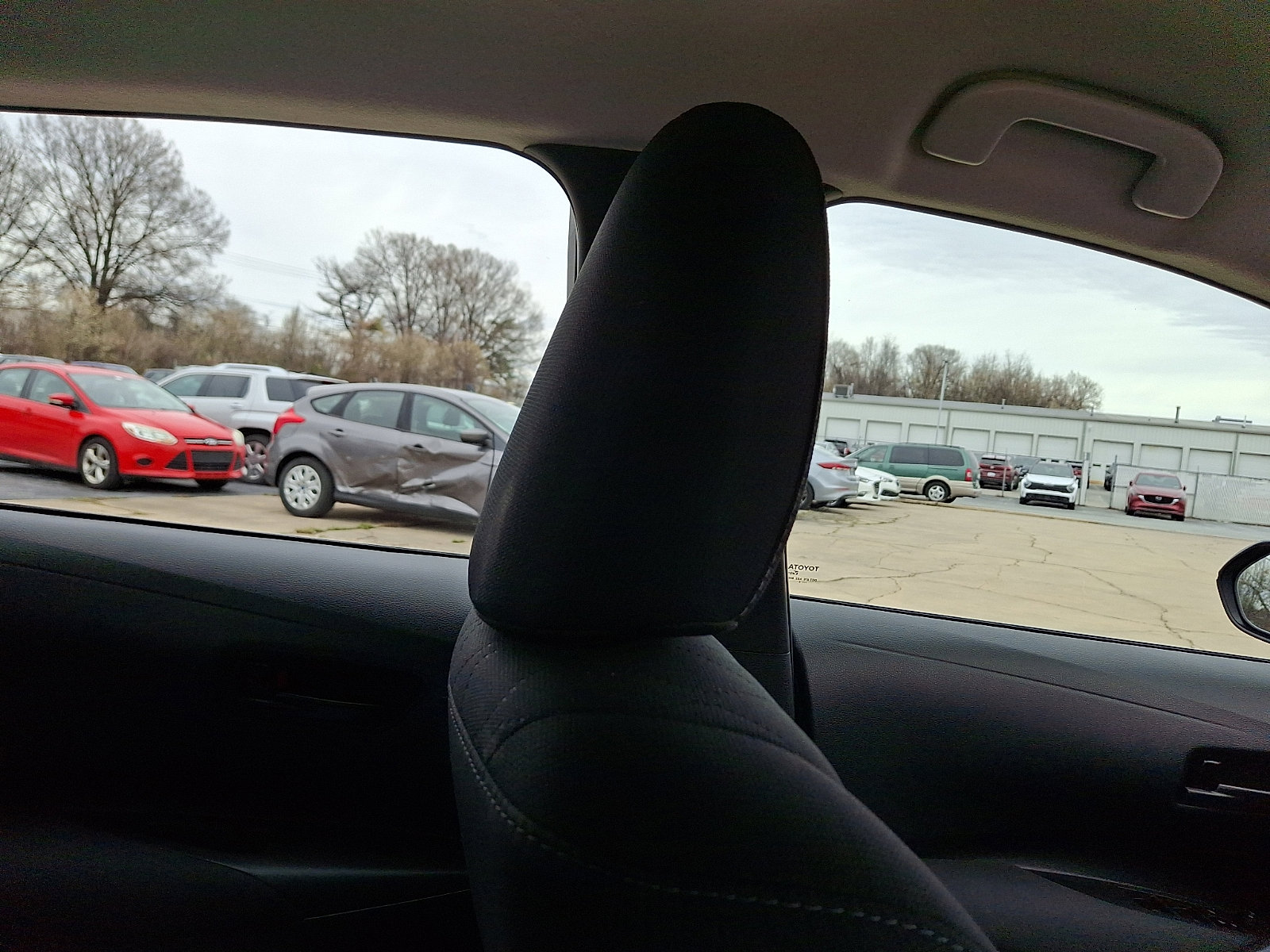 Used 2024 Toyota Corolla LE image 13