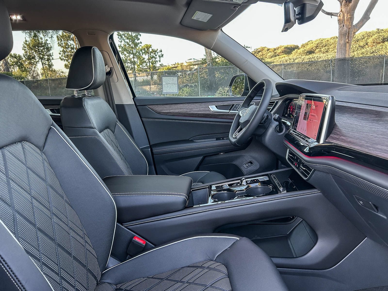 New 2026 Volkswagen Atlas SEL Premium R-Line AWD/4WD image 19