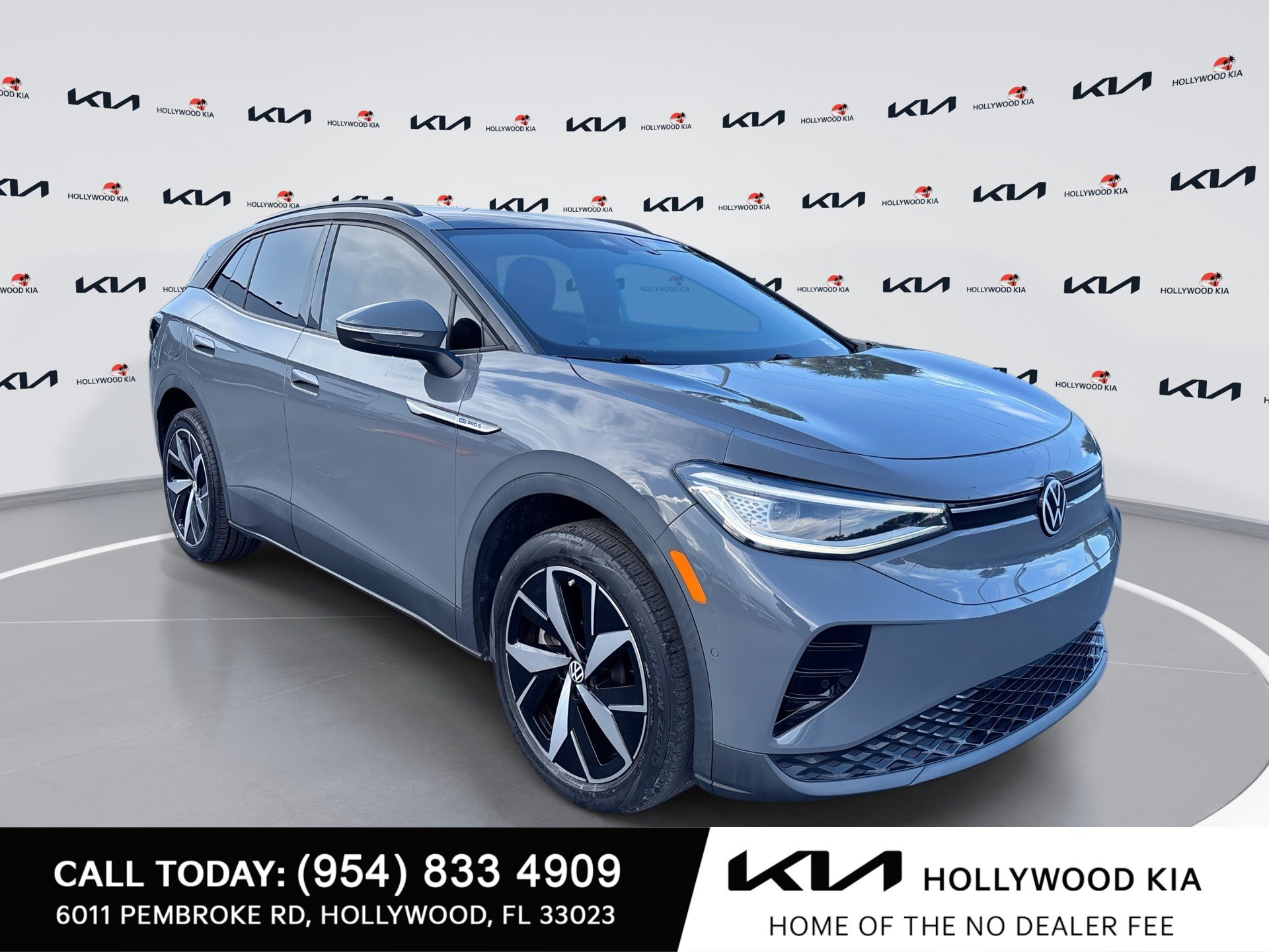 Used 2023 Volkswagen ID.4 Pro S AWD/4WD image 1