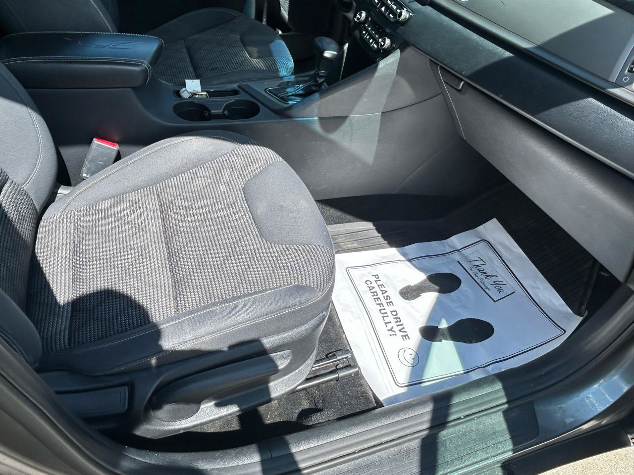 Used 2017 Kia Niro LX FWD image 12