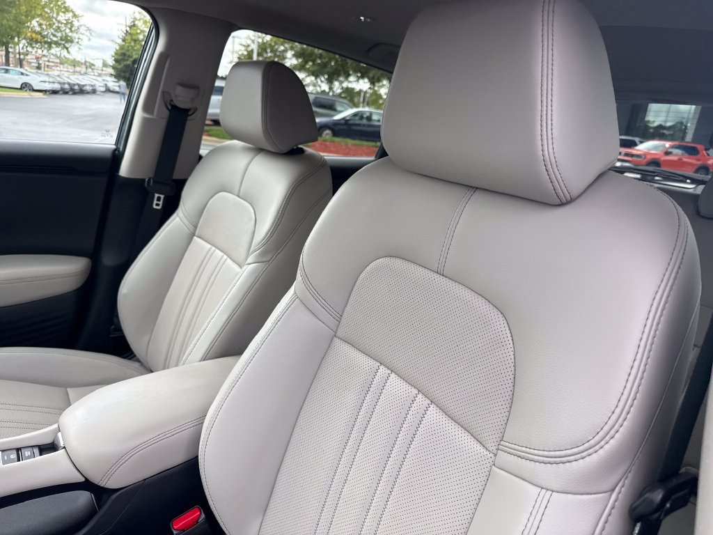 Certified 2024 Honda HR-V EX-L image 12