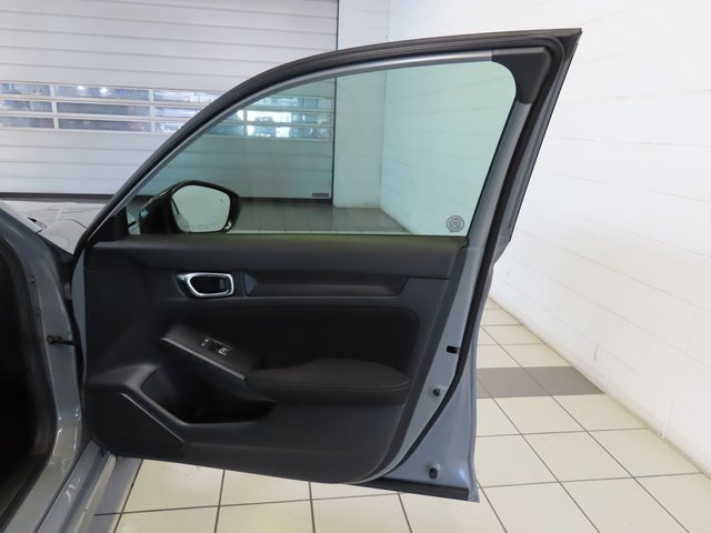 Used 2025 Honda Civic Sport image 25